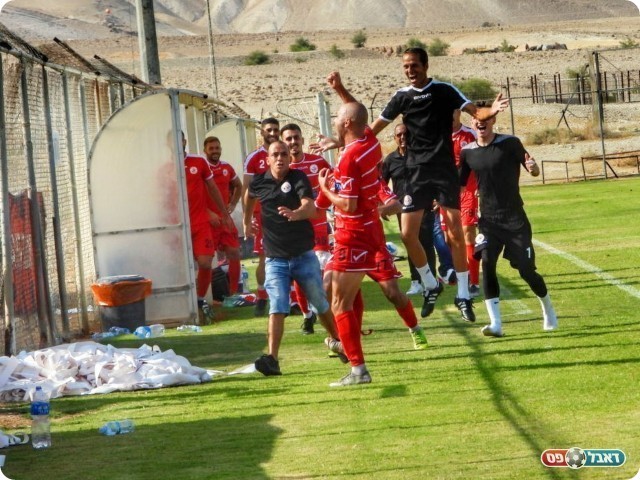 ברוכיאן חוגג שער ניצחון (מדיה אדומים אשדוד)